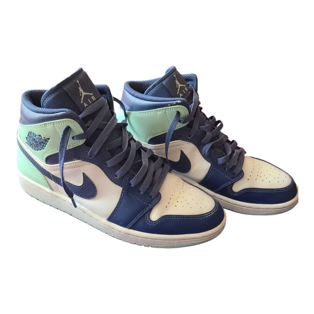 Nike Jordan One's